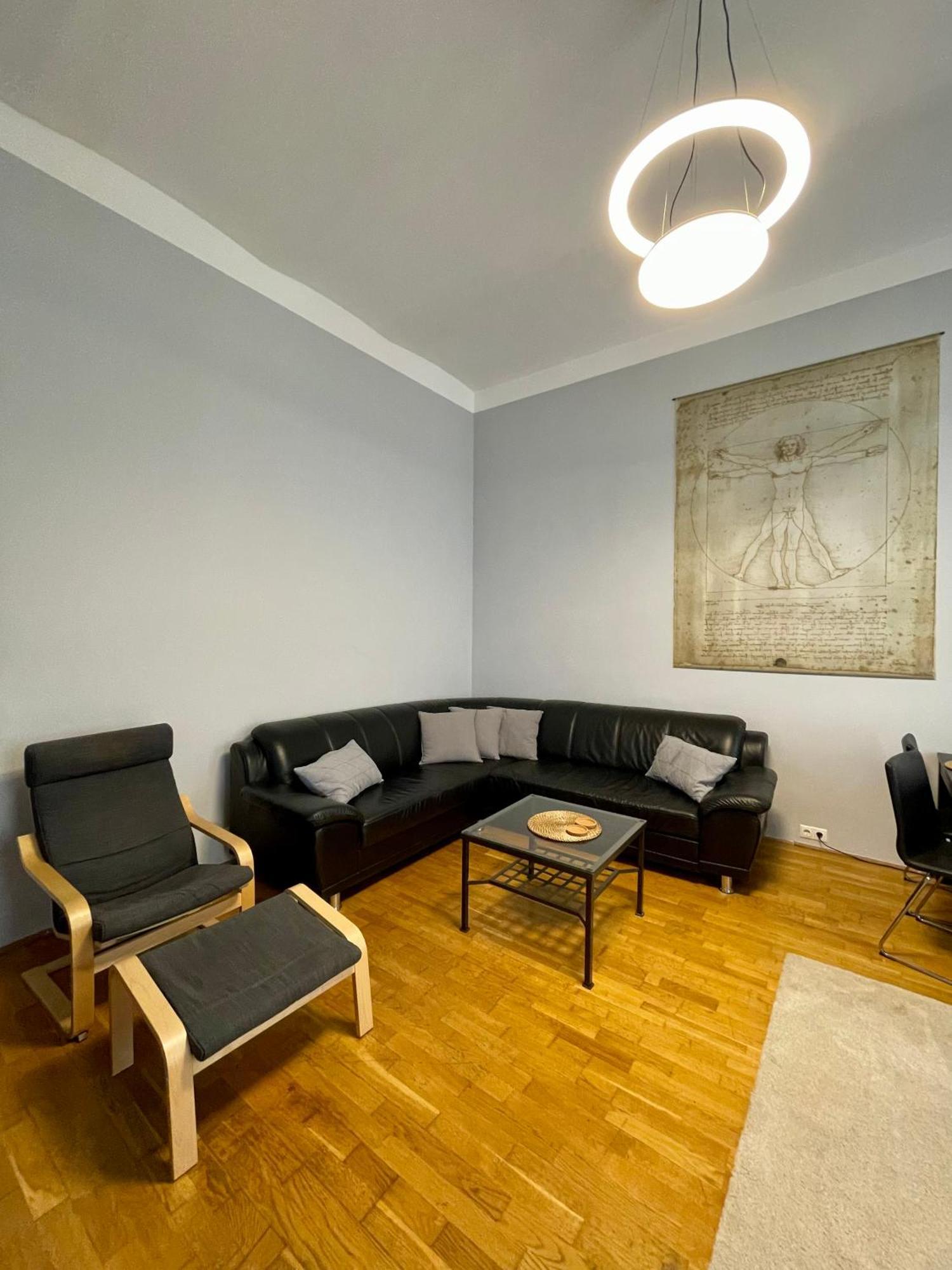 Alice Apartment - Andrassy Street Budapest Luaran gambar
